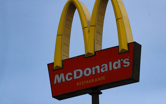 Τεχνητή νοημοσύνη: Αποσύρεται από τα McDonald’s σύστημα που τα έκανε θάλασσα στις παραγγελίες - Instaboost.gr